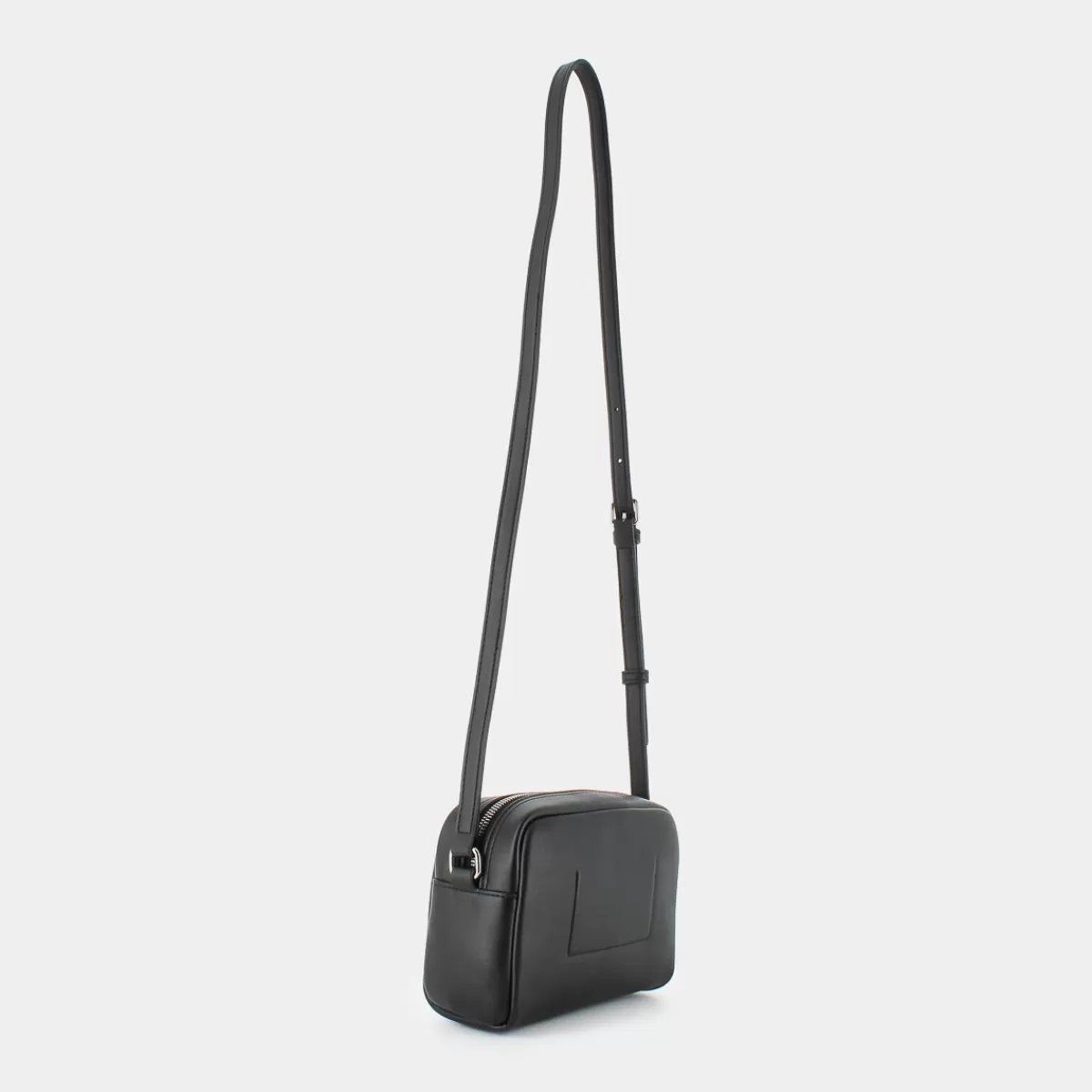 12220-01RSCULPTED CAMERA BAGBLACK- TRACOLLE^CALVIN KLEIN JEANS Best Sale